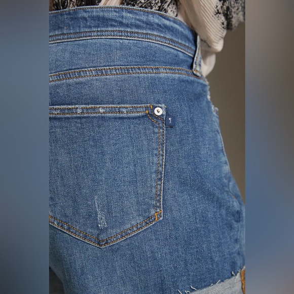 Anthro Pilcro - The Signature High Rise Short - Picture 7 of 17